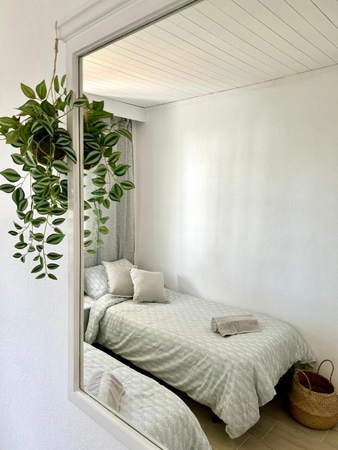 Menorca Chic Apartment Near Beach & Harbour Кала-ен-Бош Екстер'єр фото