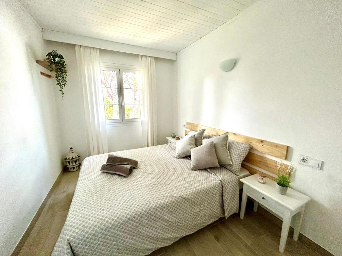 Menorca Chic Apartment Near Beach & Harbour Кала-ен-Бош Екстер'єр фото