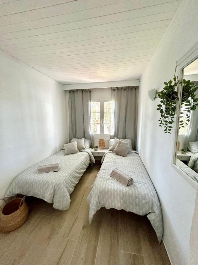 Menorca Chic Apartment Near Beach & Harbour Кала-ен-Бош Екстер'єр фото