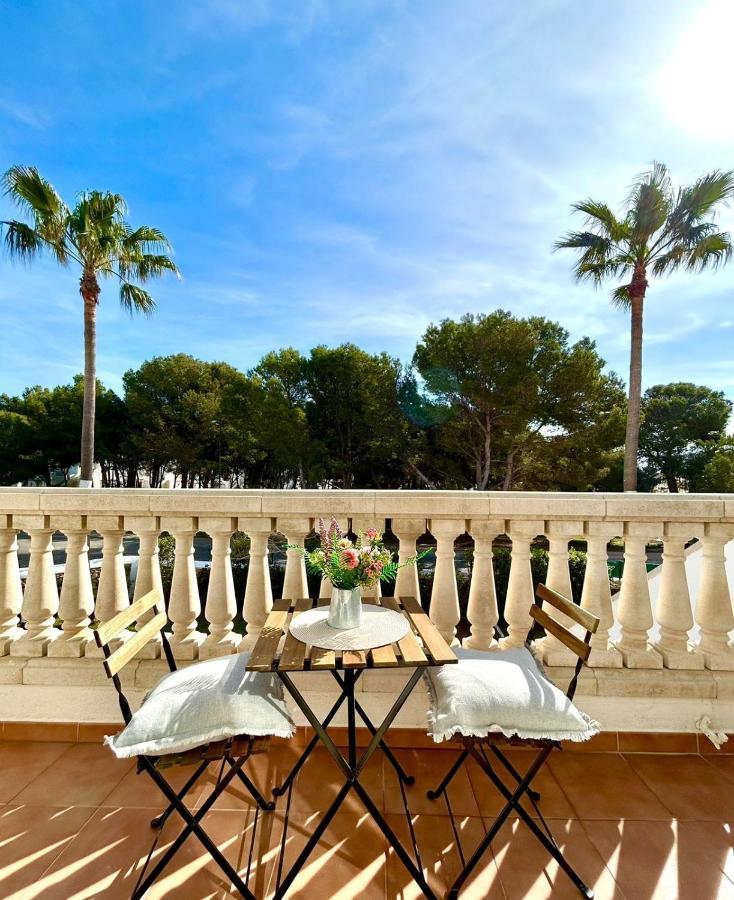 Menorca Chic Apartment Near Beach & Harbour Кала-ен-Бош Екстер'єр фото